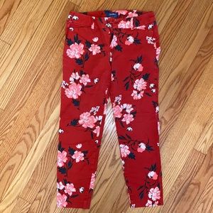 Flower pattern Mid-rise ‘Pixi’ Pants. Old Navy. Women’s size 4 Standard